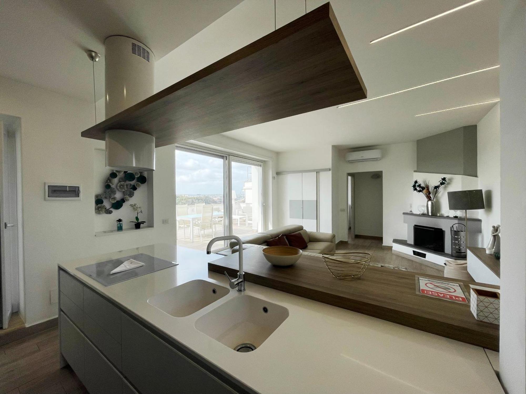 Penthouse With View Of Appartamento Roma